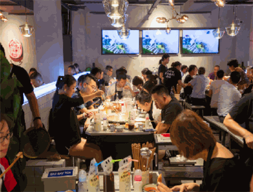 牵肠挂肚市井火锅加盟