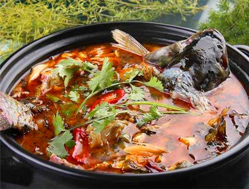 胡记鱼头火锅