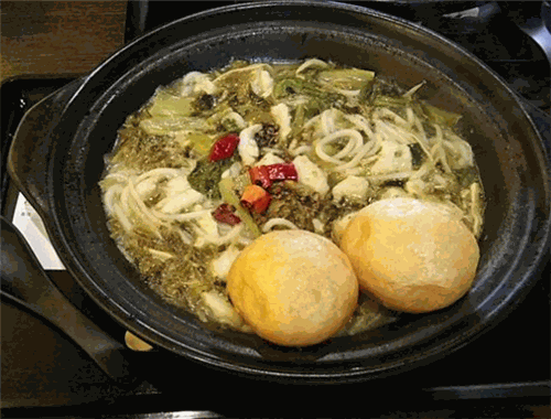 黄小庆酸菜鱼米线