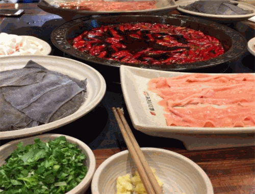 重庆龙洲湾老火锅