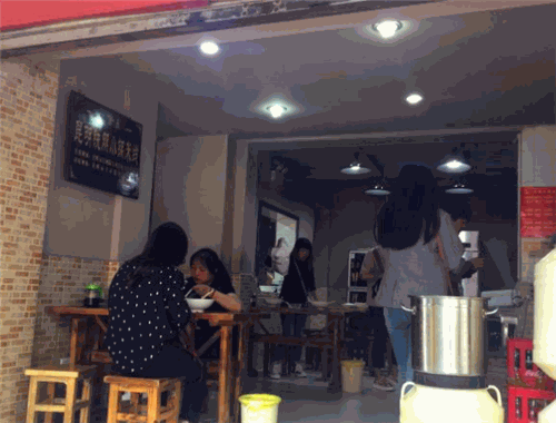 铁朋小锅米线