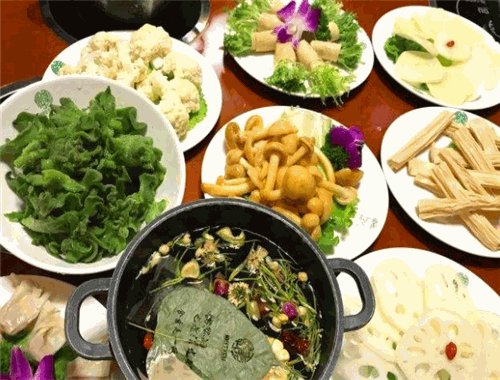 偶素素食火锅