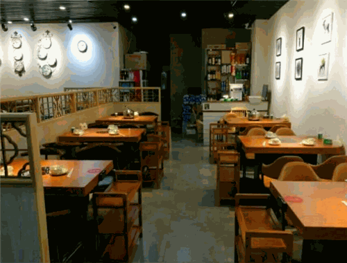 江边码头鸭火锅