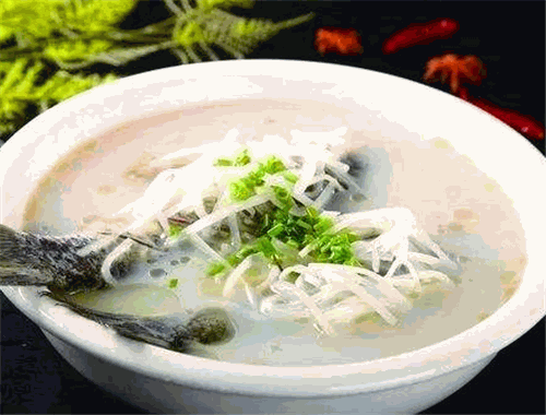 渔家船舱鱼汤粉