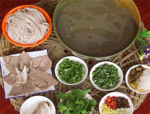 团山小黄牛米线