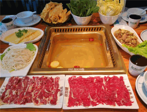 食叁味火锅
