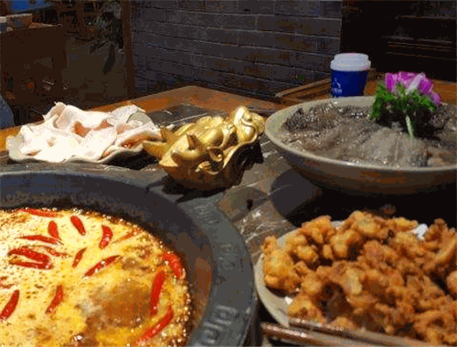 铜鲜居火锅