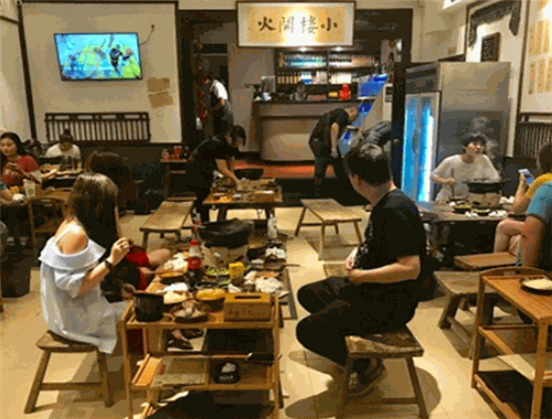 小楼开火打边炉