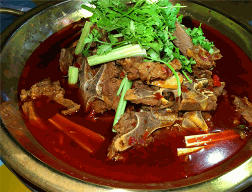 巴骨牛肉火锅