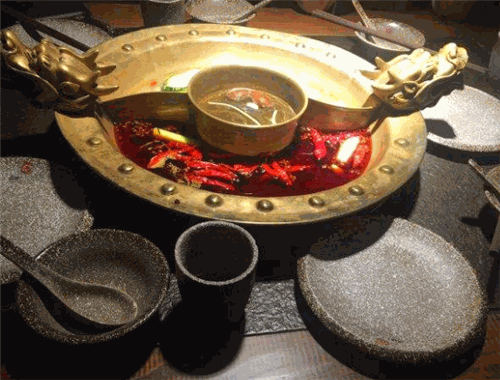 沸辣生态老火锅