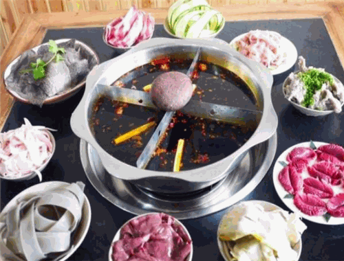 真师傅养生骨煲火锅