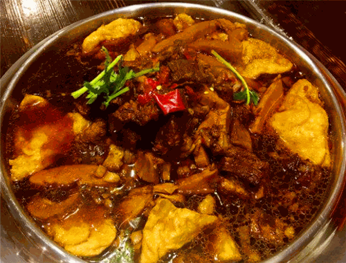 一锅一宴牛板筋火锅