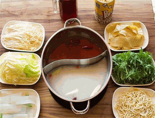 由你坐煮火锅