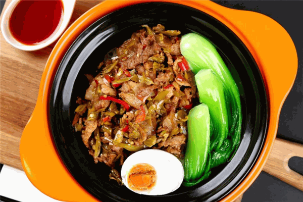 煲上皇煲仔饭