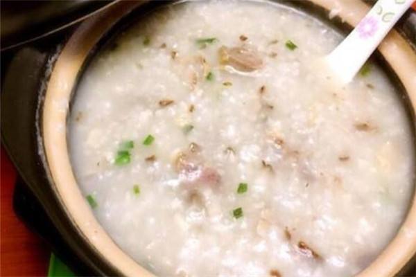 苗韵竹荪鹅餐饮