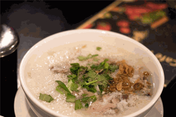 苗韵竹荪鹅餐饮