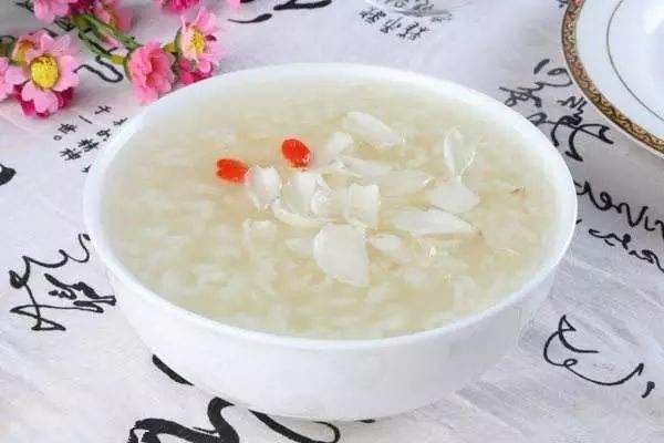 苗韵竹荪鹅餐饮