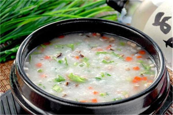 苗韵竹荪鹅餐饮