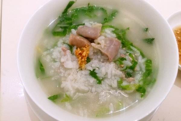 苗韵竹荪鹅餐饮