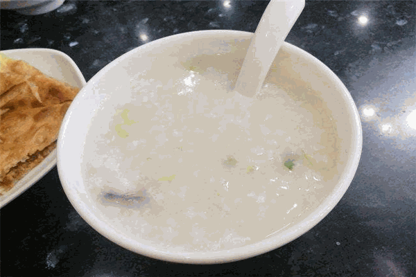 粤港名粥