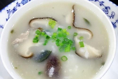 苗韵竹荪鹅餐饮