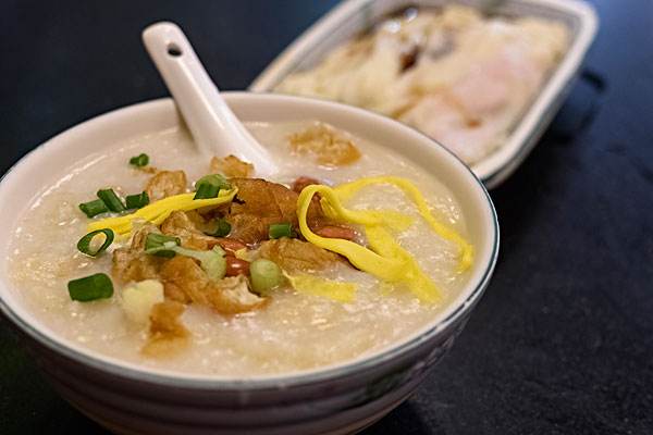 苗韵竹荪鹅餐饮