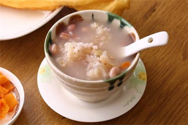 苗韵竹荪鹅餐饮