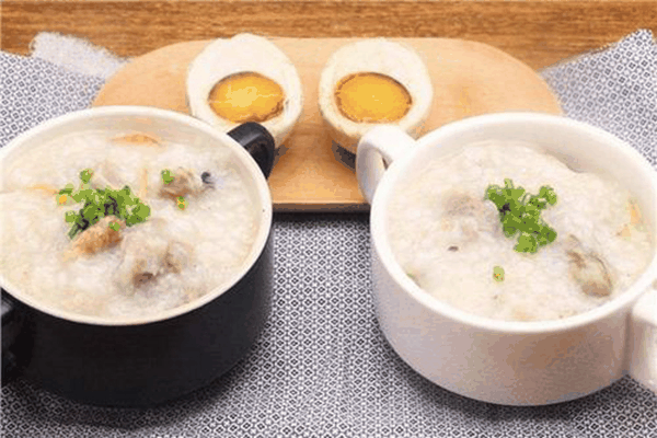 苗韵竹荪鹅餐饮