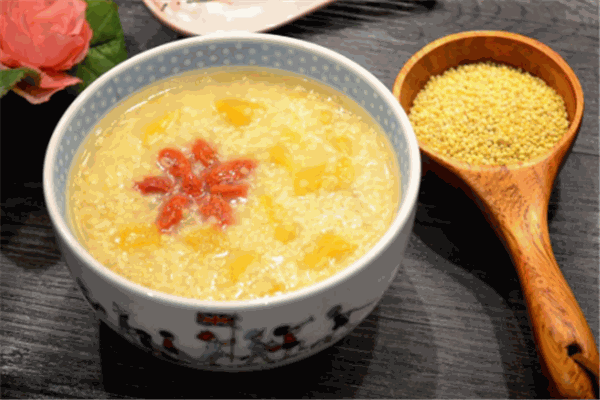 苗韵竹荪鹅餐饮