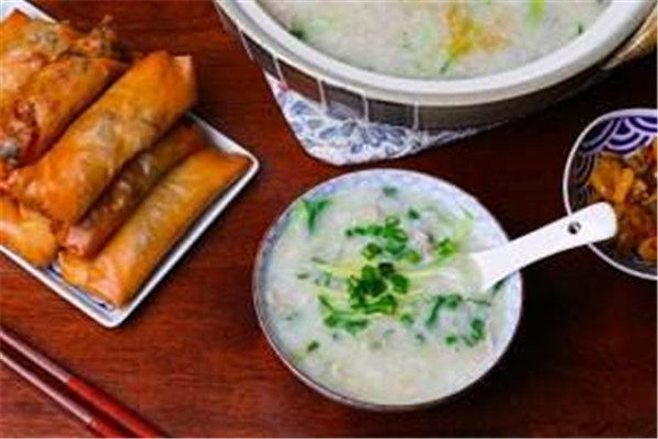 鸽子海鲜粥