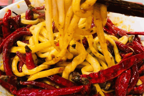 翘脚牛肉面