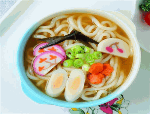 滇城小镇米线