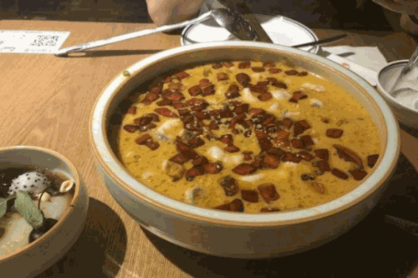 周记鲤鱼盆酸菜鱼