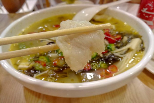 虞美人酸菜鱼