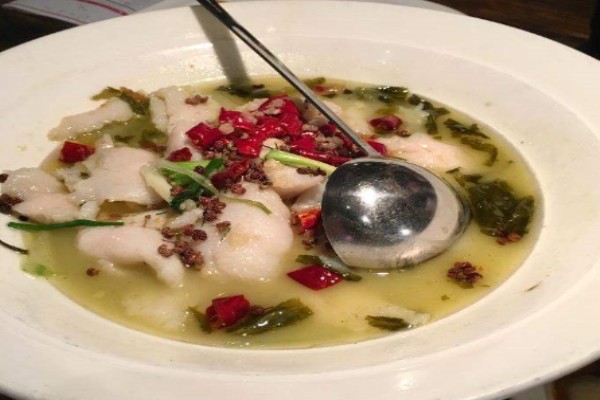 涵思泉水酸菜鱼