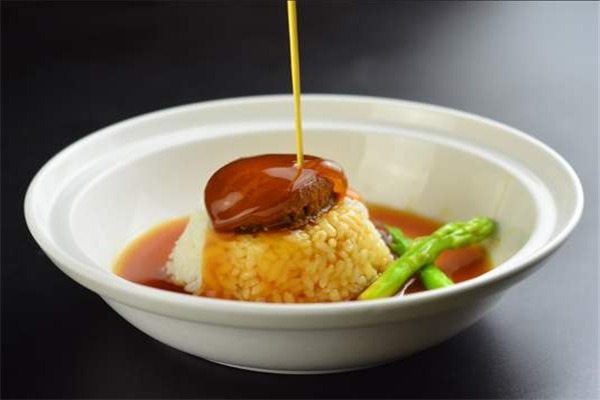鲍父鲍鱼捞饭