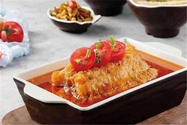 排队猫烤鱼饭