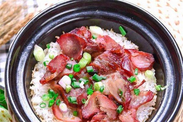漫客煲仔饭