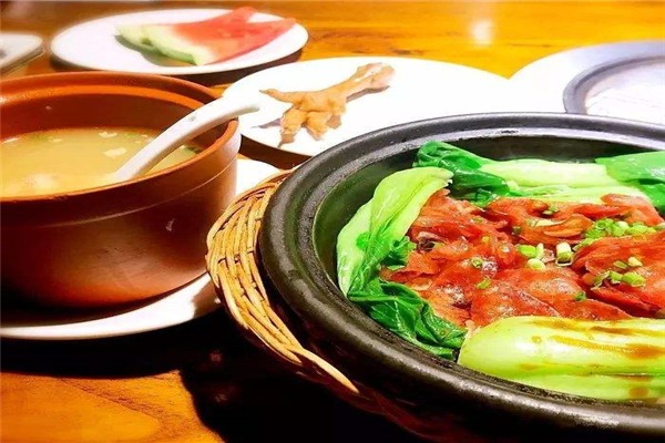 漫客煲仔饭