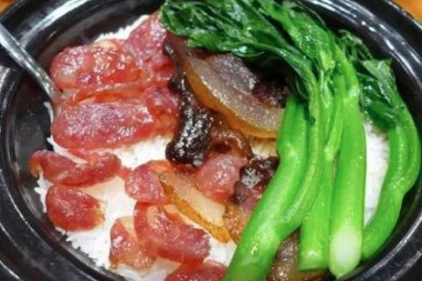 锅锅香煲仔饭