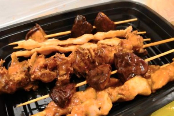 吃嘴猫炸串