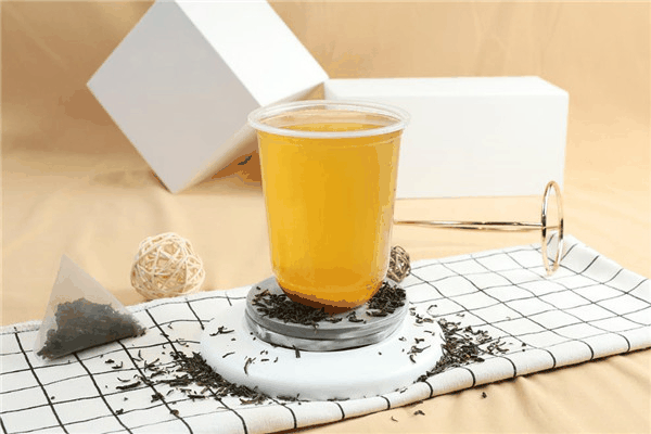不过饮奶茶
