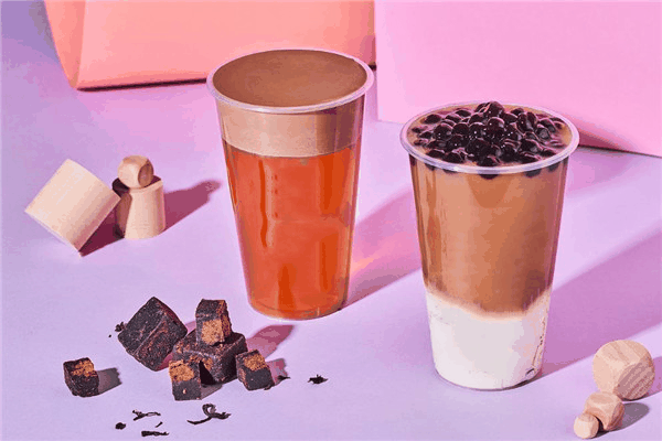 蜜粉儿冰淇淋与茶