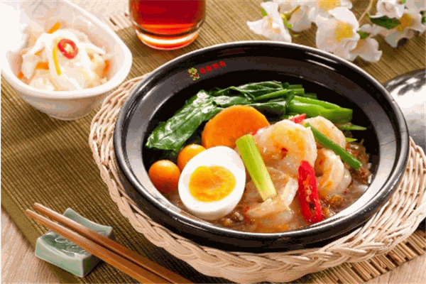 煲来饱去煲仔饭