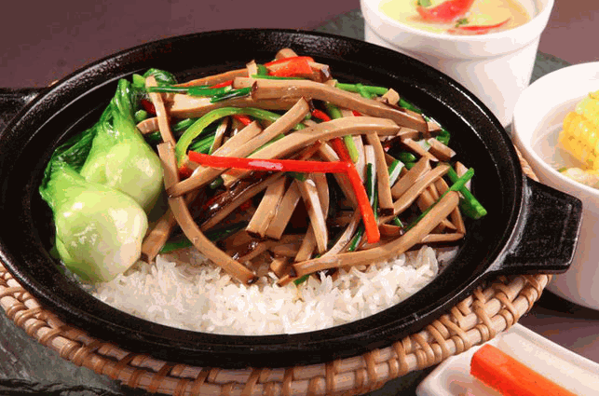 吉祥煲仔饭