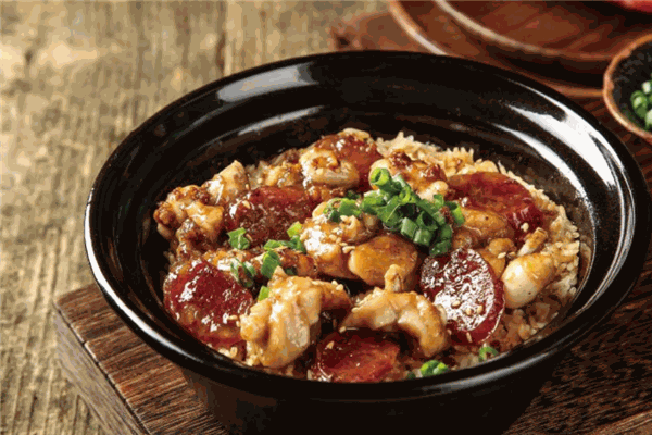 三福煲煲香饭煲仔饭