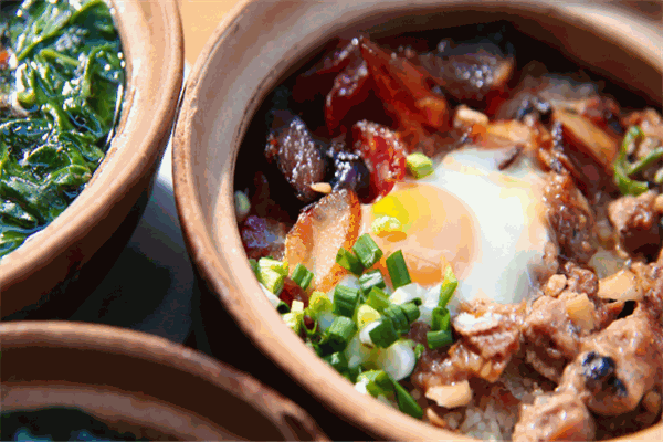 松桂坊腊味煲仔饭