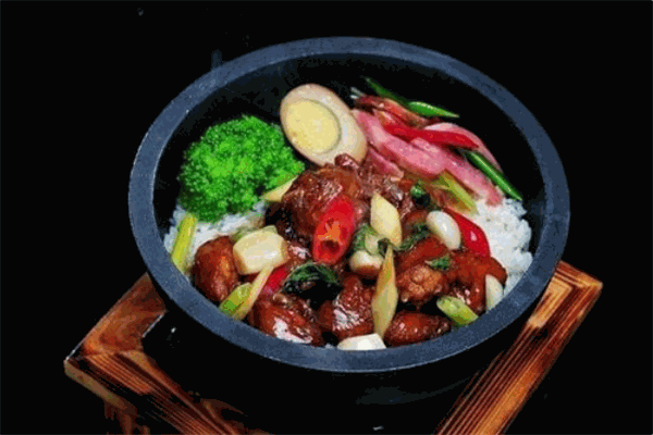 雅安煲仔饭