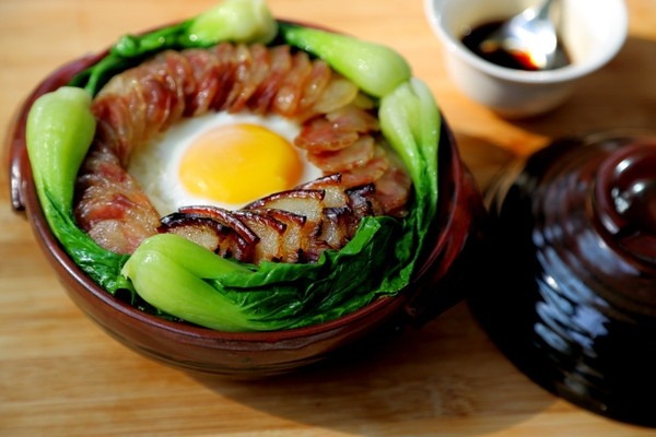 飘香煲仔饭
