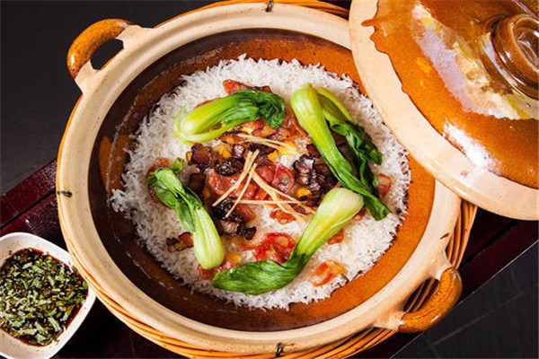 广东煲仔饭